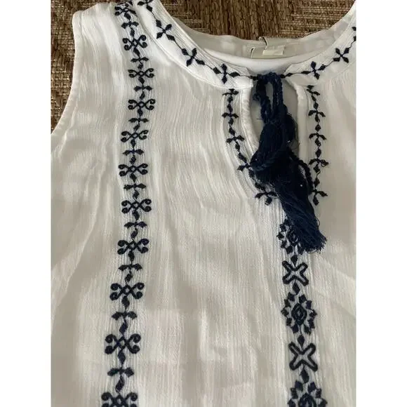 St. John's Bay White Gauze Sleeveless Dress with Blue Embroidery SZ M - Picture 7 of 7